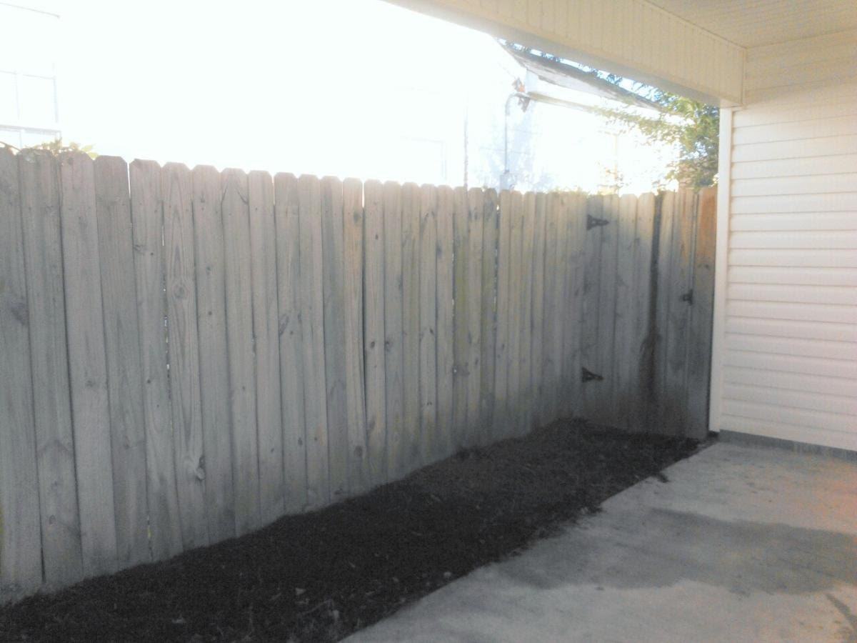 266 E Linden St - Photo 4 of 11