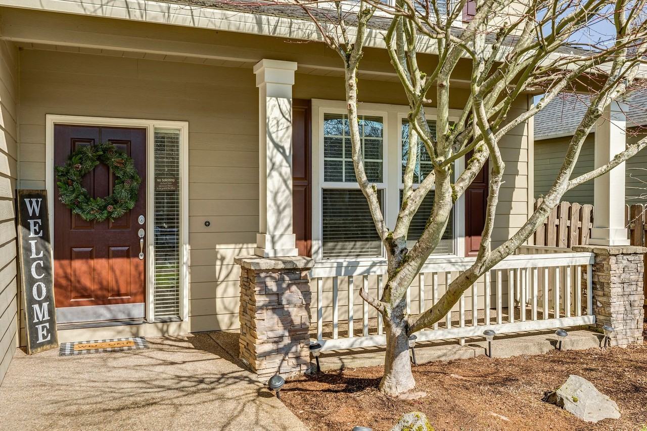 336 Se 14th Pl - Photo 2 of 23