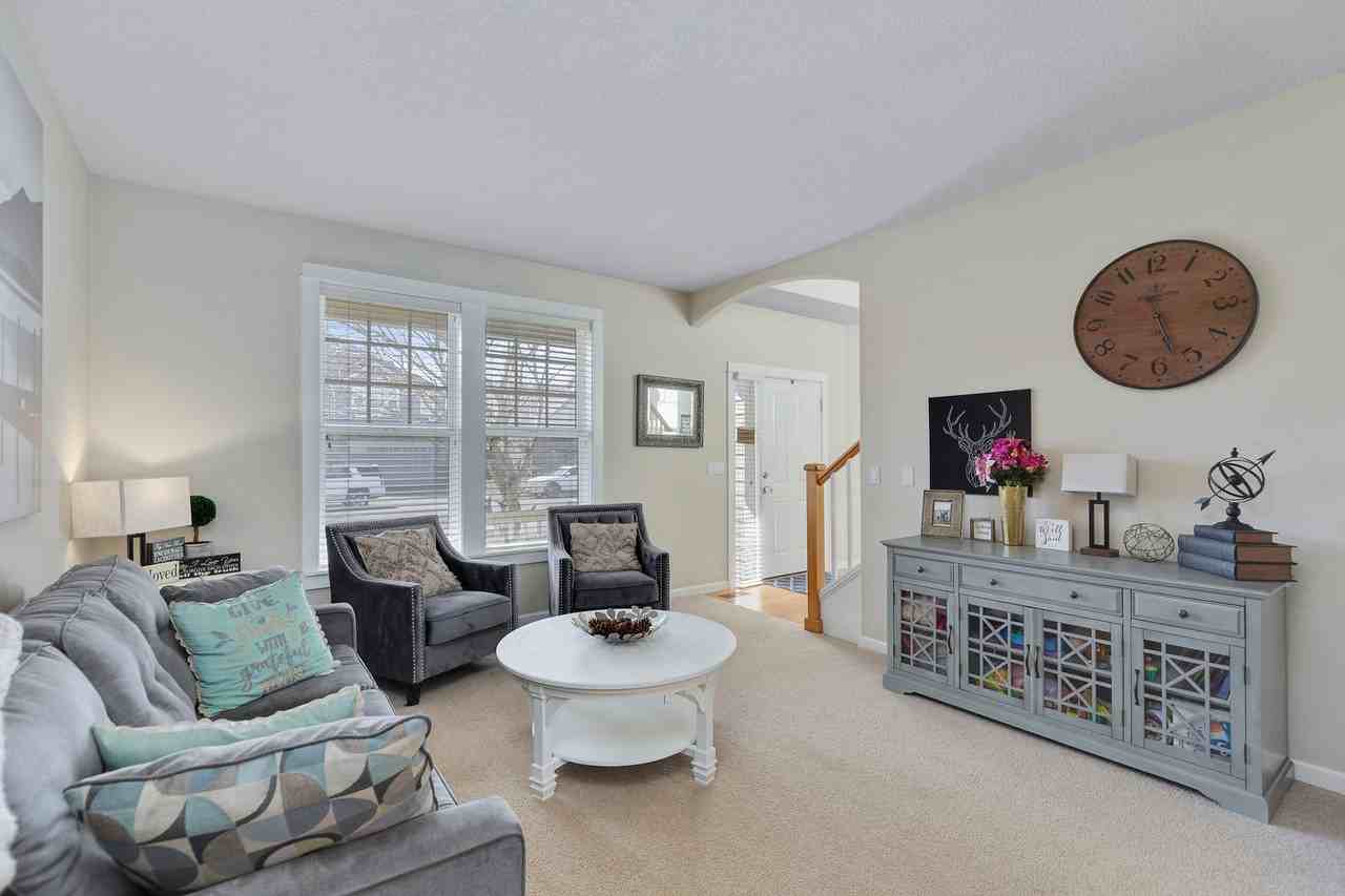 336 Se 14th Pl - Photo 6 of 23