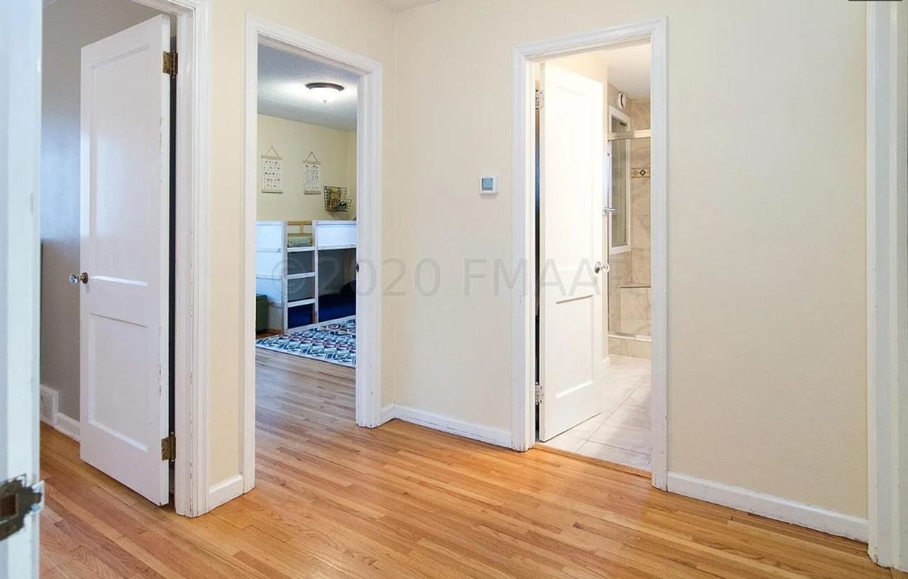 1629 2nd St N - Photo 2 of 33