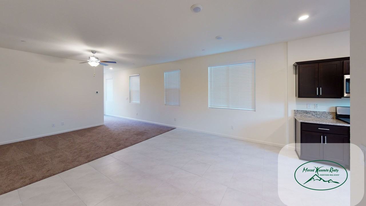218 Shafer Ave - Photo 7 of 17