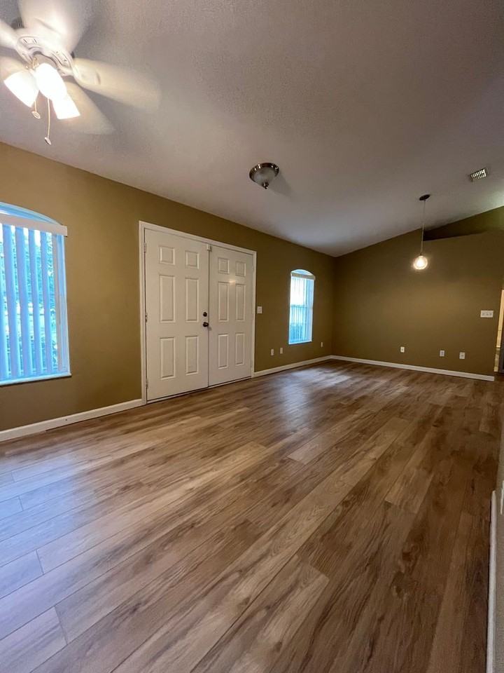 9 White Hawk Pl - Photo 7 of 27