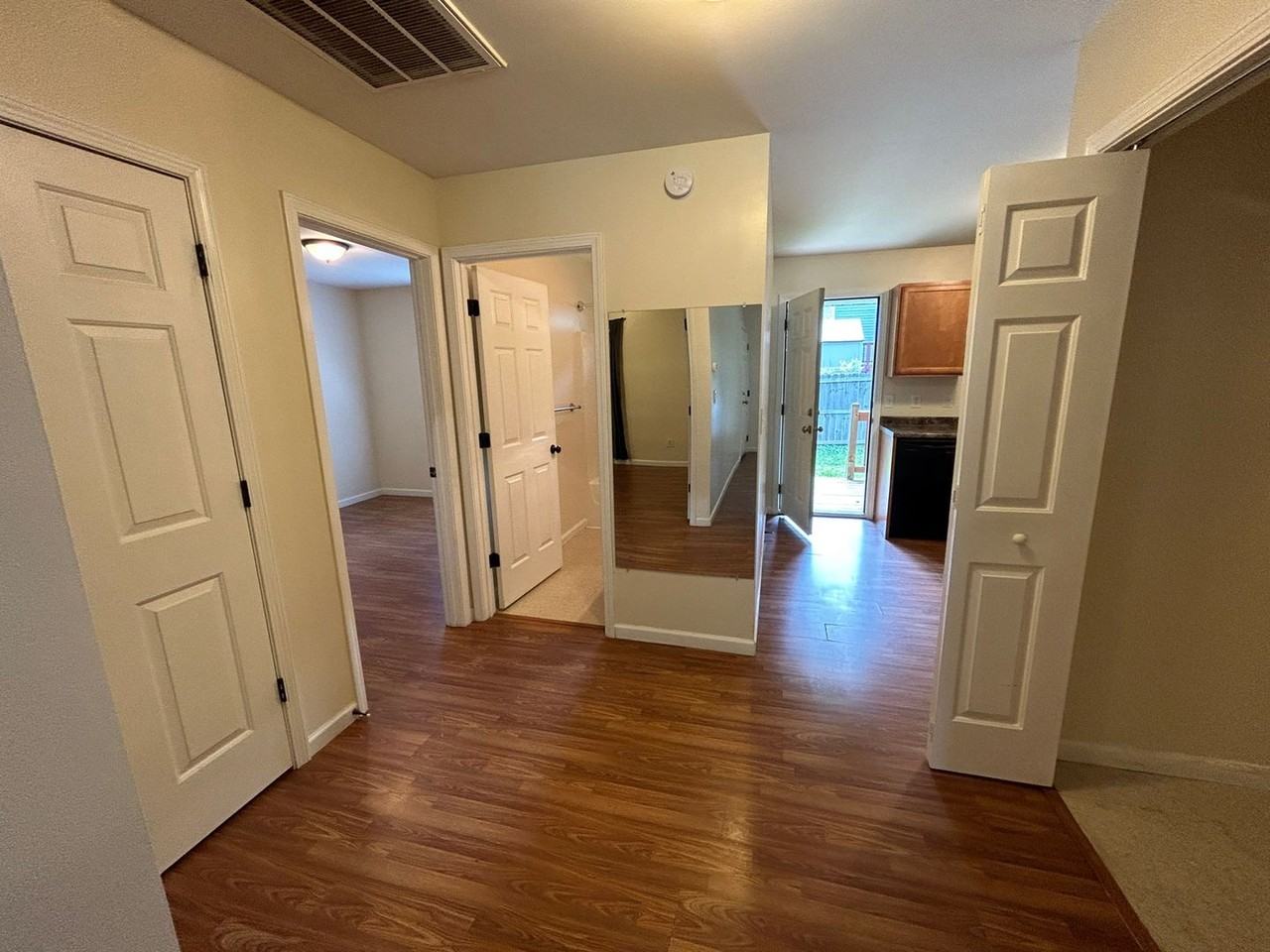 22A Half Moon Dr - Photo 7 of 22