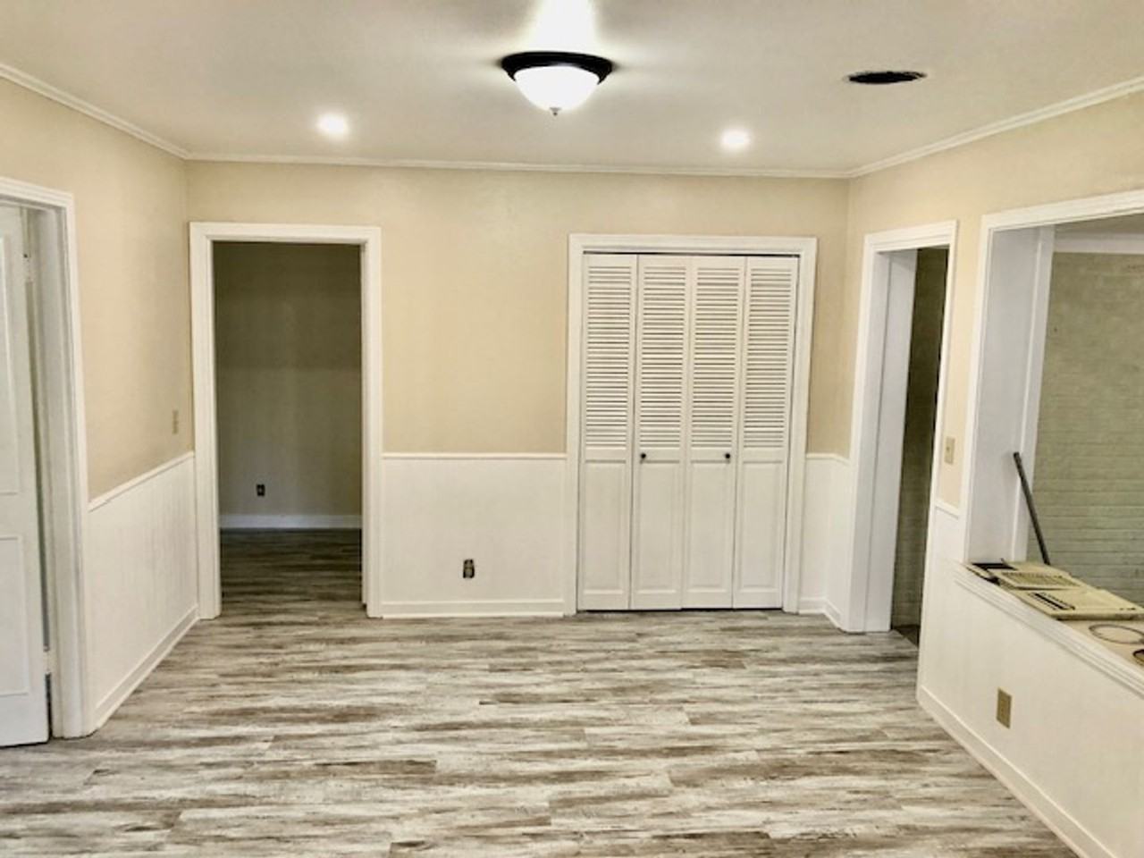 141 Lynn Ave - Photo 3 of 13