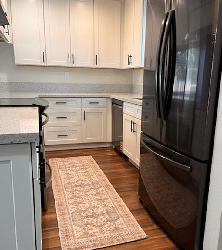 9190 Tiburon Circle - Photo 4 of 12