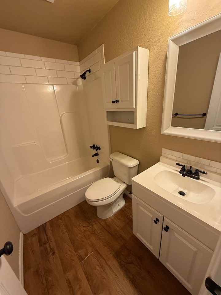 1400 Bon Air St - Photo 4 of 11