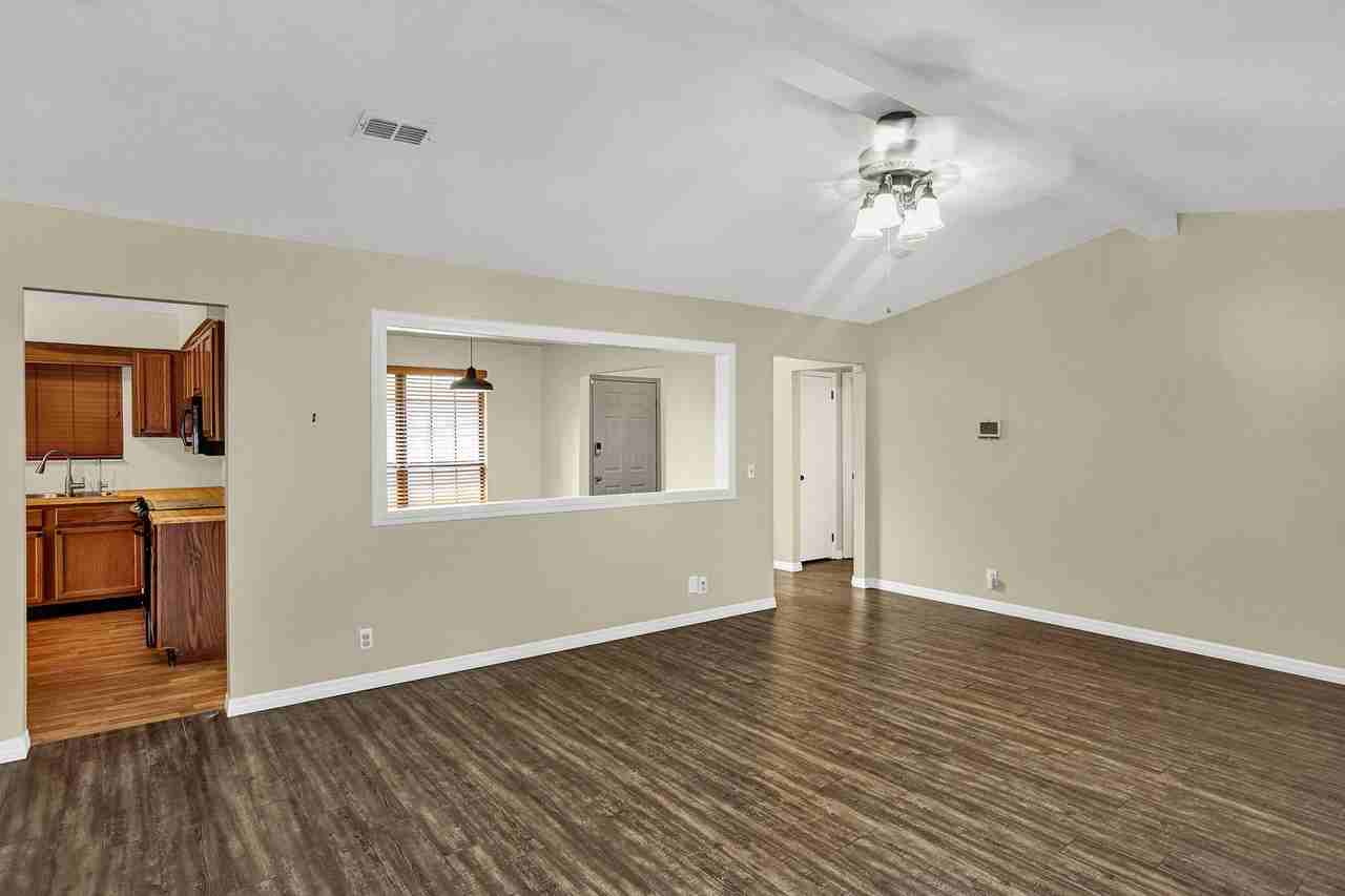 7869 Jeff Dr - Photo 6 of 20