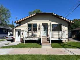 926 E Halliday - Photo 1 of 1