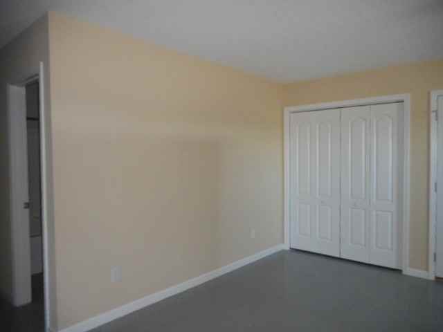 101 Dean Ct - Photo 3 of 8