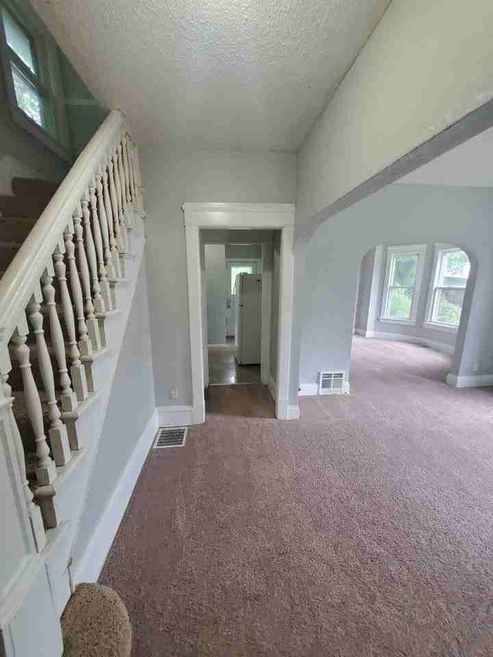 1614 13th Ave - Photo 3 of 12