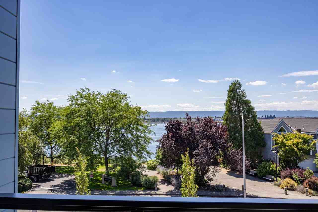 1708 Se Columbia River Dr - Photo 7 of 28