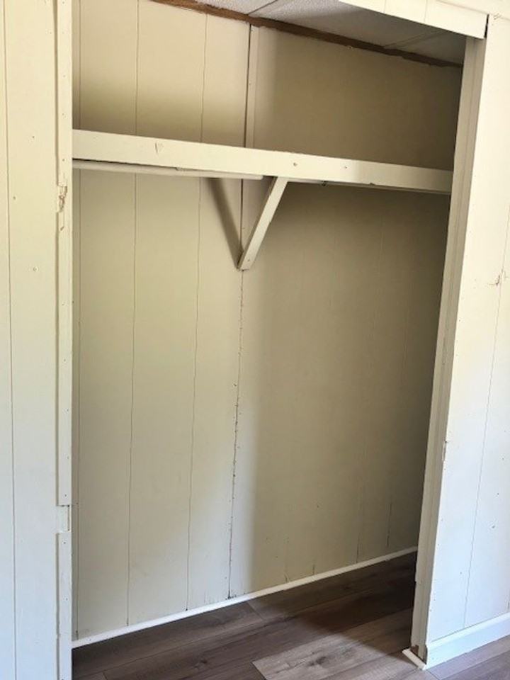 89 Cherry Tree Ln - Photo 3 of 8