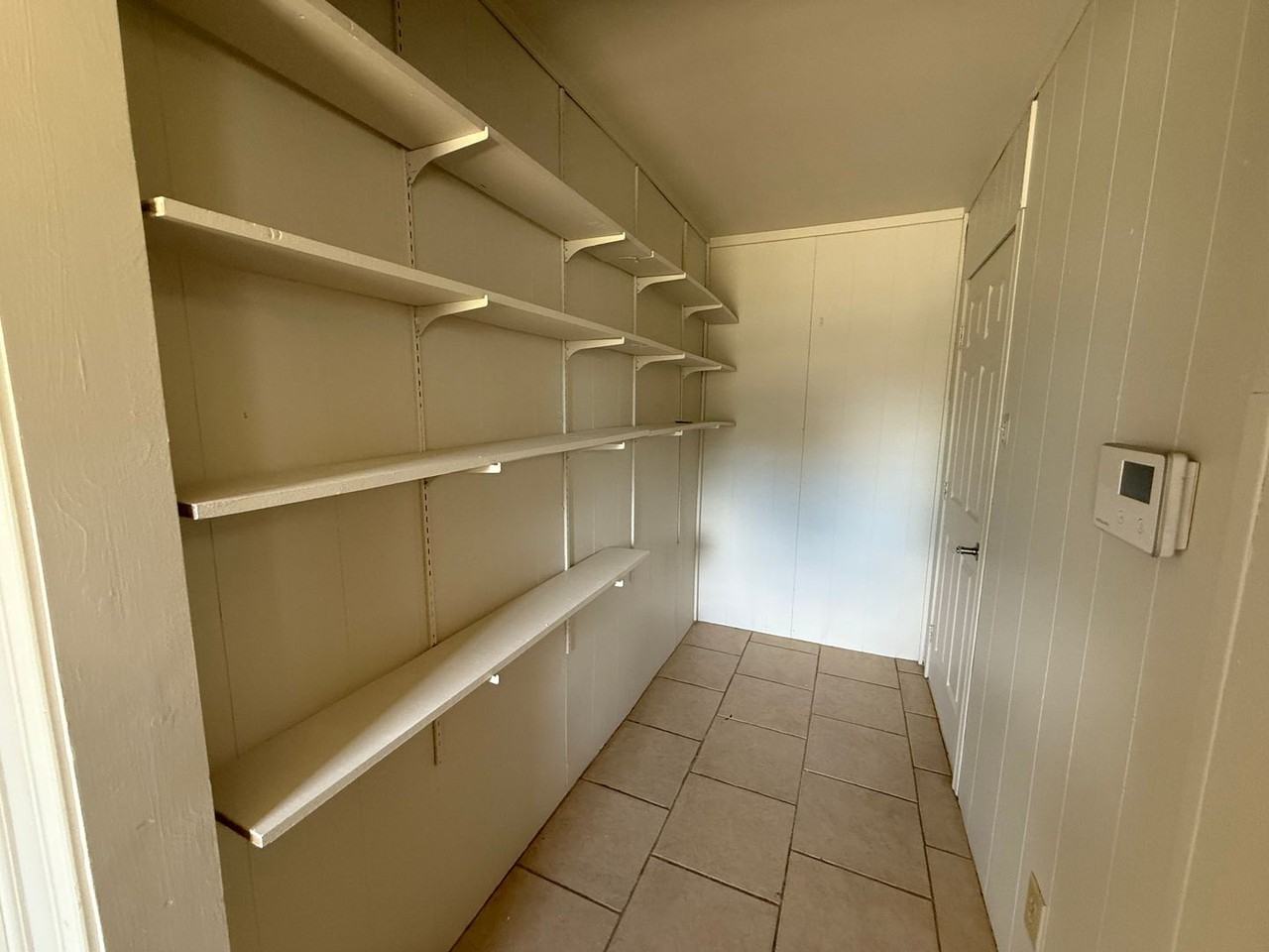 3806 26th St - Photo 4 of 10