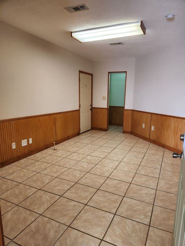 5212 Bertsville Rd - Photo 6 of 30