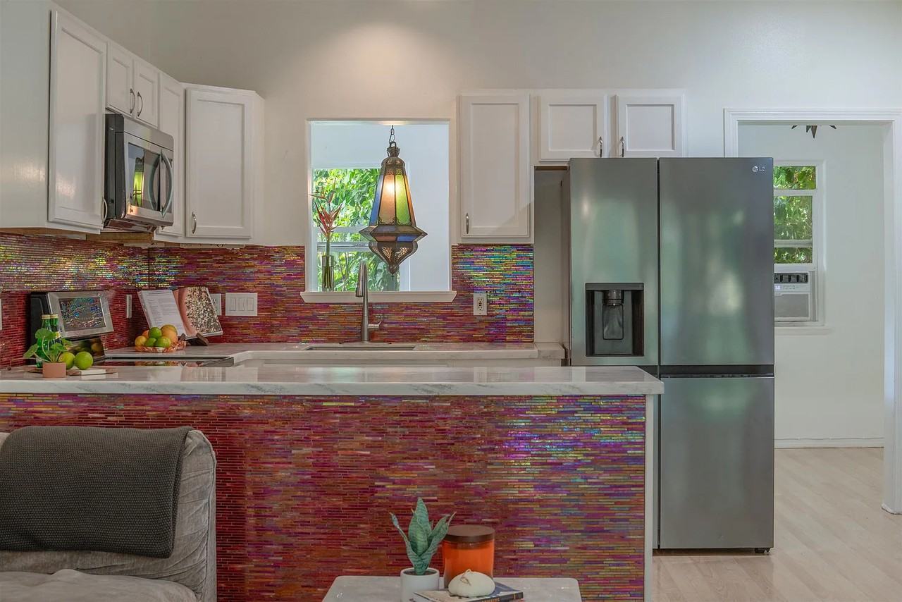 568 Hana Highway B - Photo 3 of 16