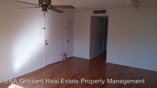 1112 West Main Street - Photo 3 of 11