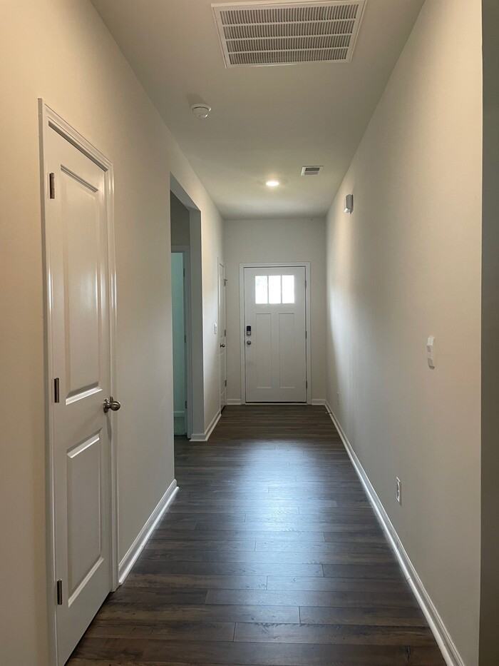 147 Old Home Rd - Photo 2 of 39