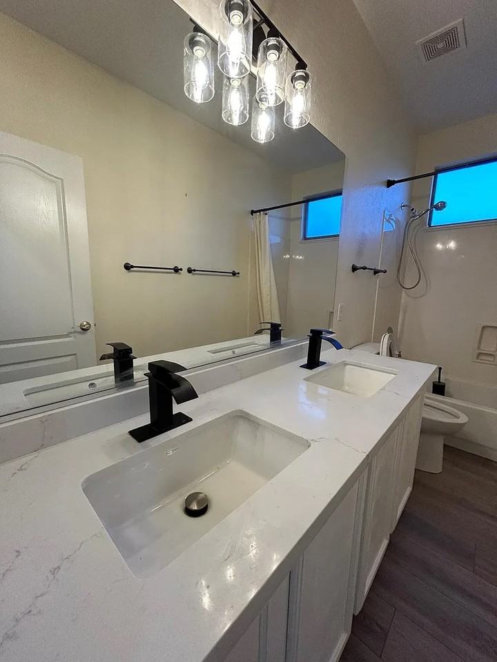 1694 E Spur St #NA - Photo 3 of 30