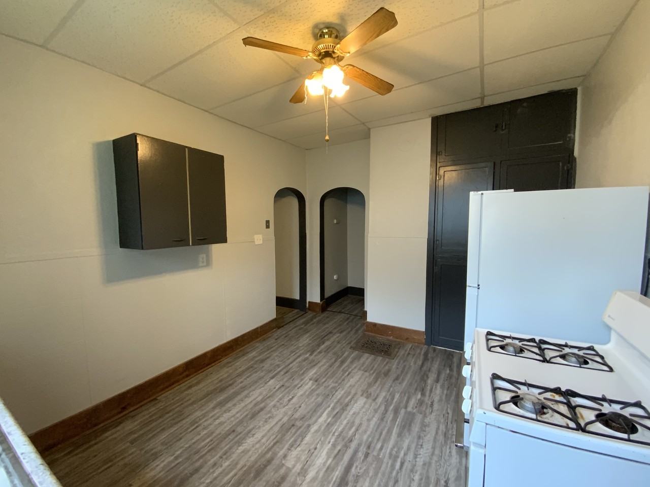 1214 N Walnut St #1 - Photo 4 of 11