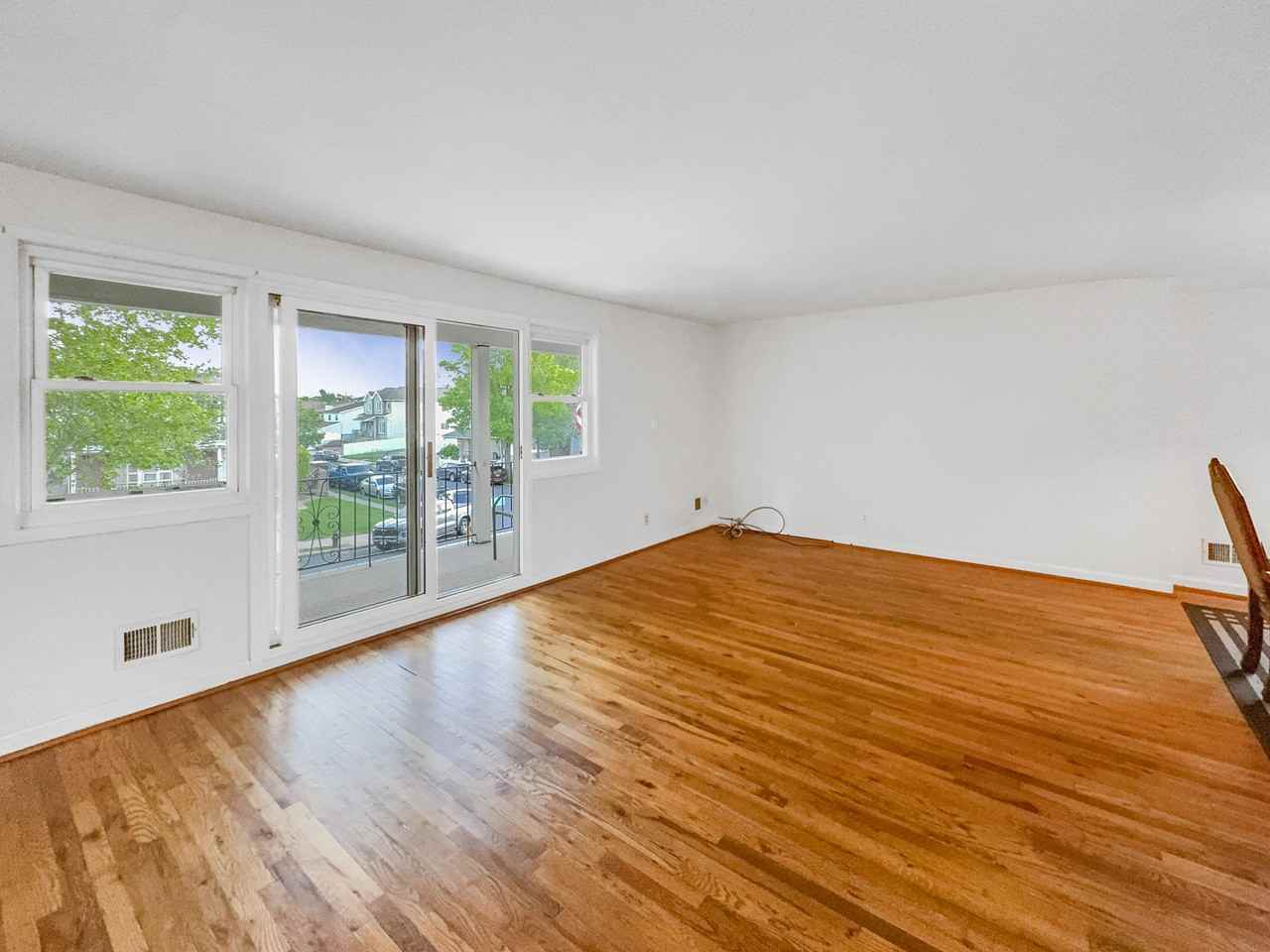 123 Spartan Ave #2 - Photo 3 of 14