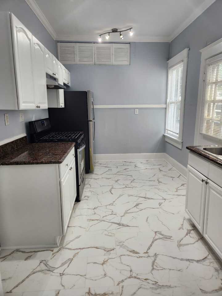 6 Fontainebleau Dr - Photo 7 of 22