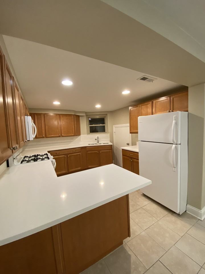 3344 N Monticello Ave - Photo 3 of 14