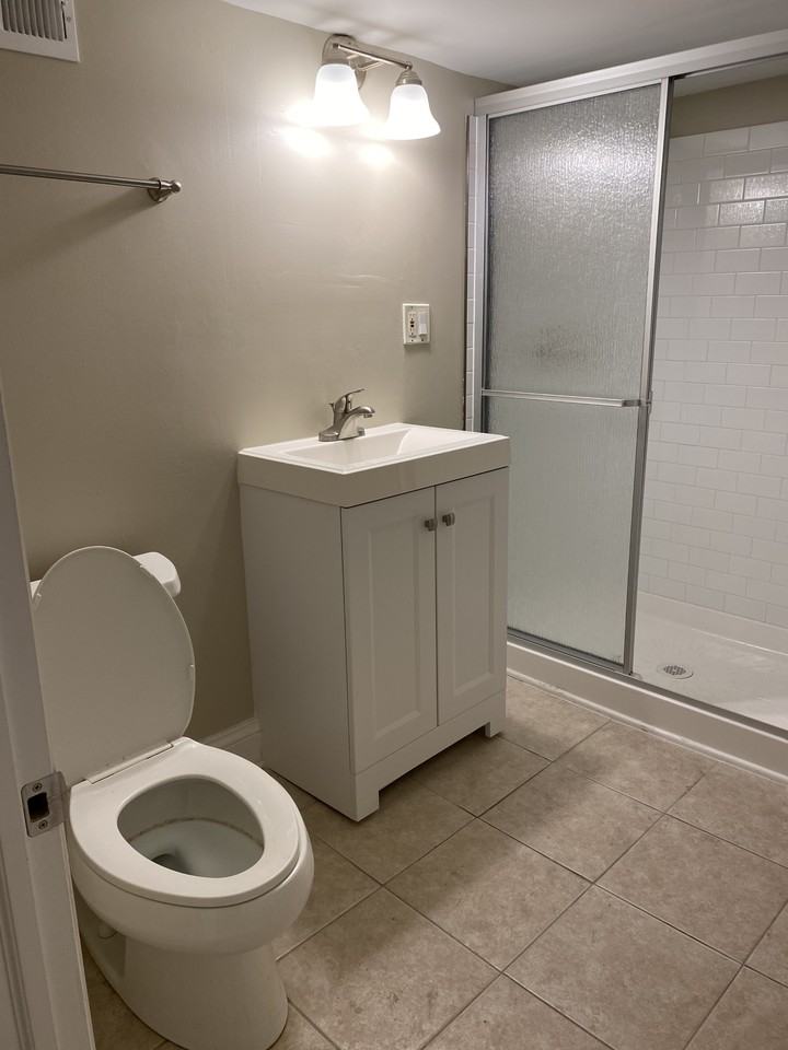 3344 N Monticello Ave - Photo 4 of 14