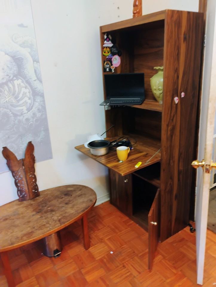 Lippincott Street - Photo 2 of 4