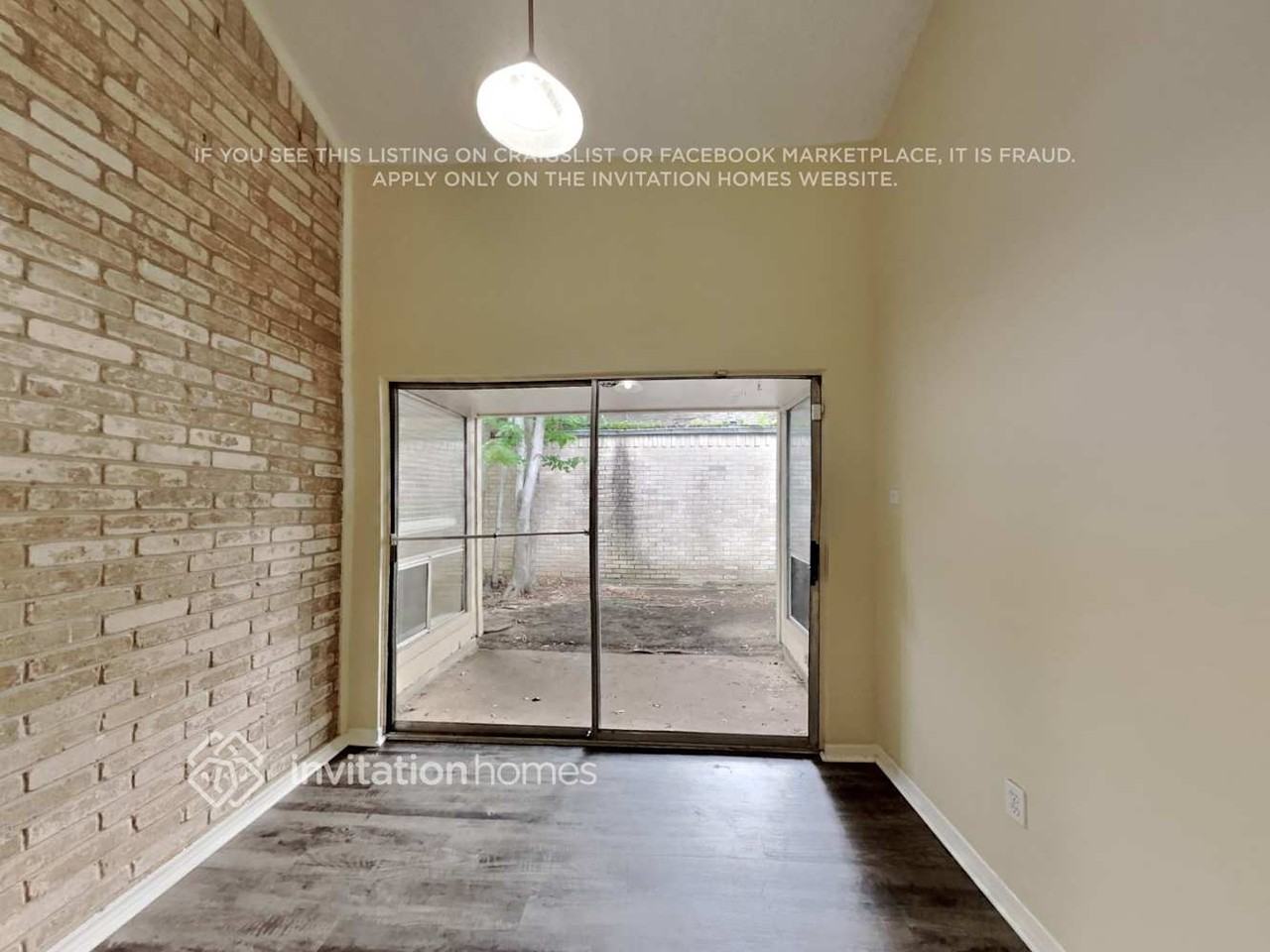 11911 N Youngwood Ln - Photo 4 of 18
