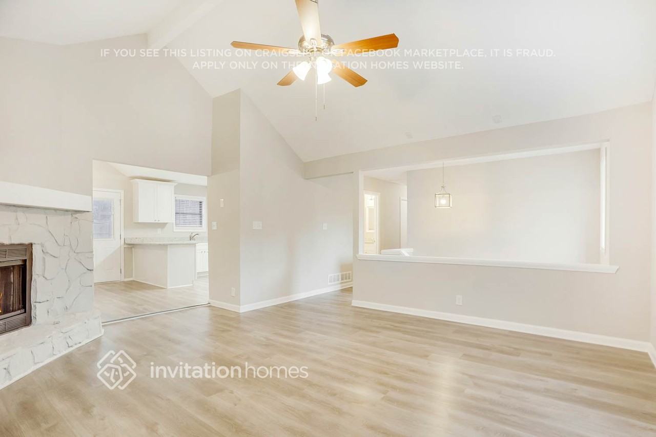 2989 Trotters Crest Dr - Photo 3 of 21
