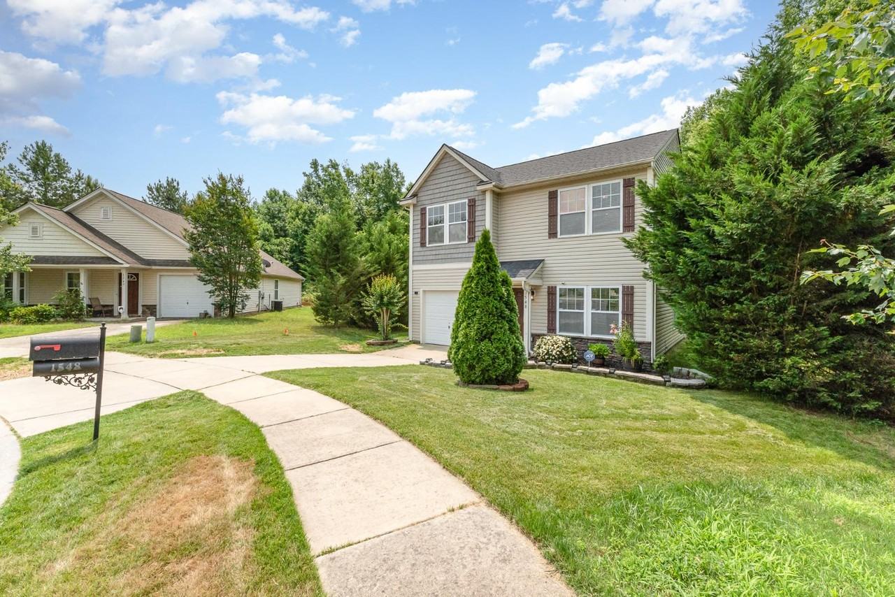 1548 Logan Patrick Ct - Photo 3 of 20