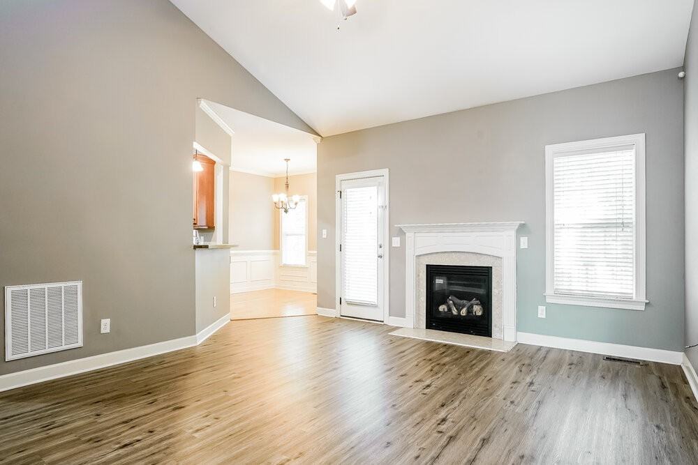 29 Westcote Ln - Photo 3 of 16