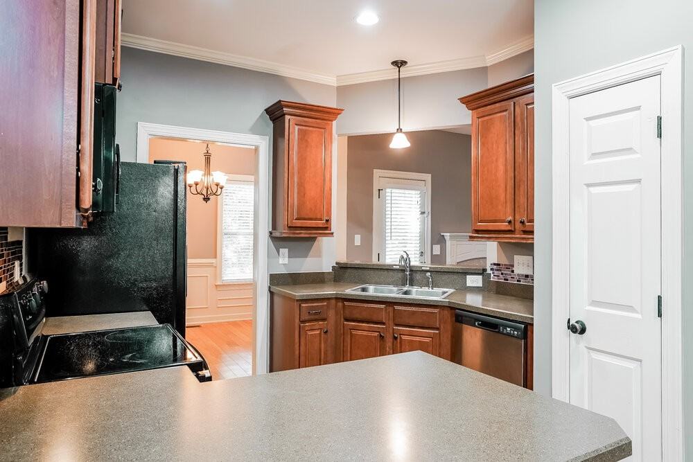 29 Westcote Ln - Photo 6 of 16