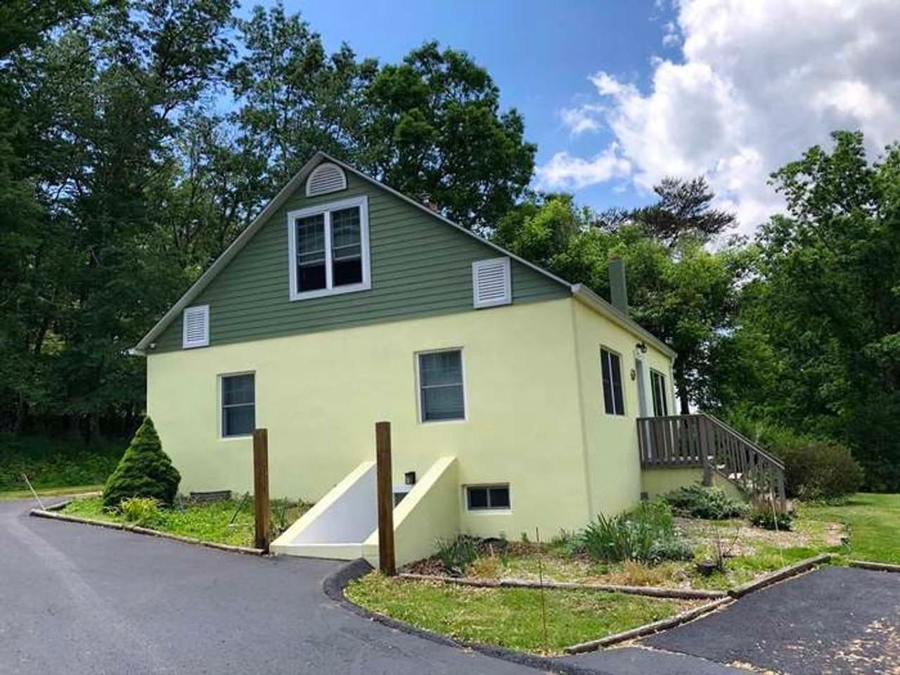 1855 Merrimac Rd - Photo 2 of 22