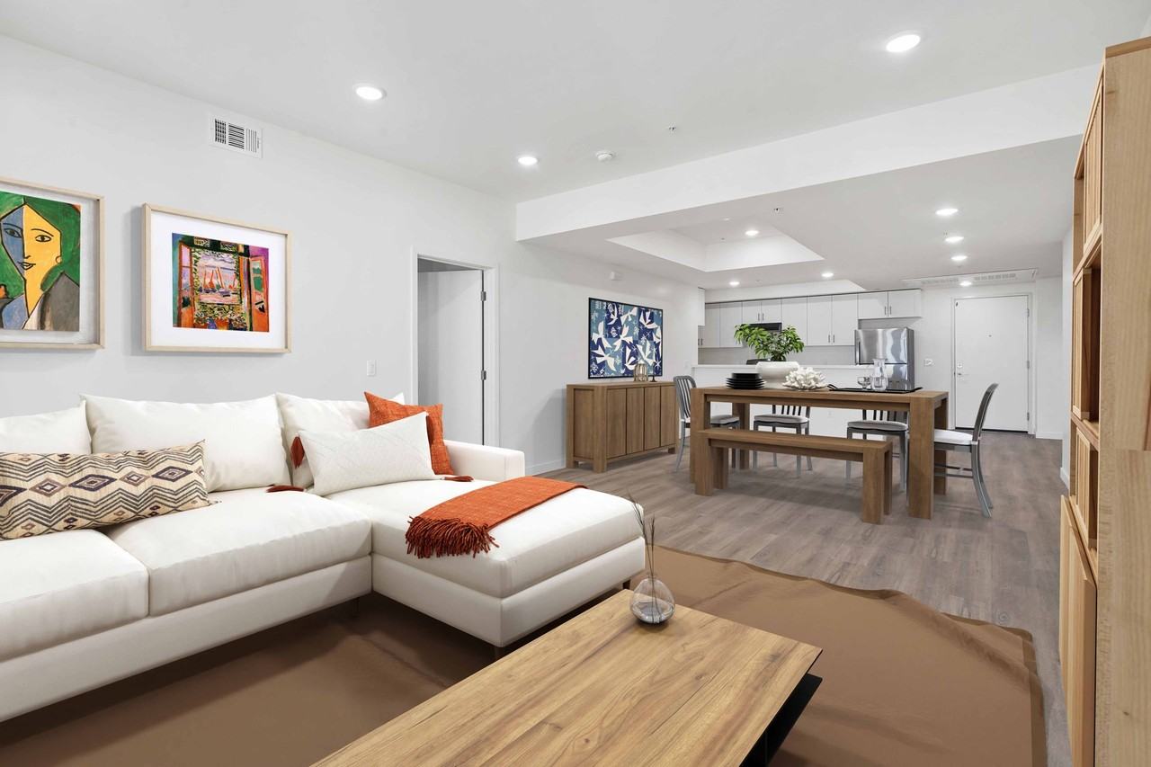 14541 Gilmore St Apartments - Photo 5 of 44