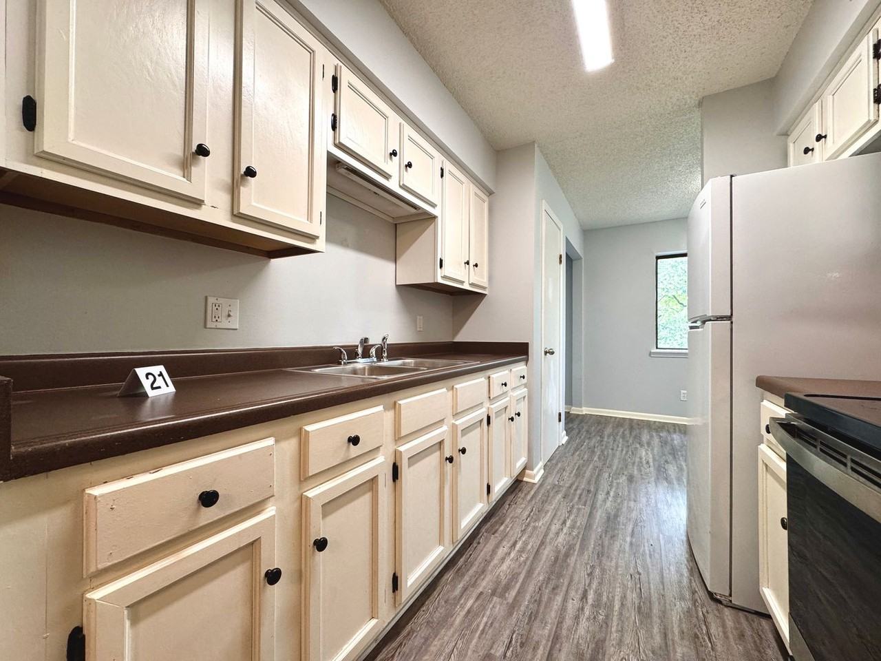 400 N Conway St #17 - Photo 5 of 21