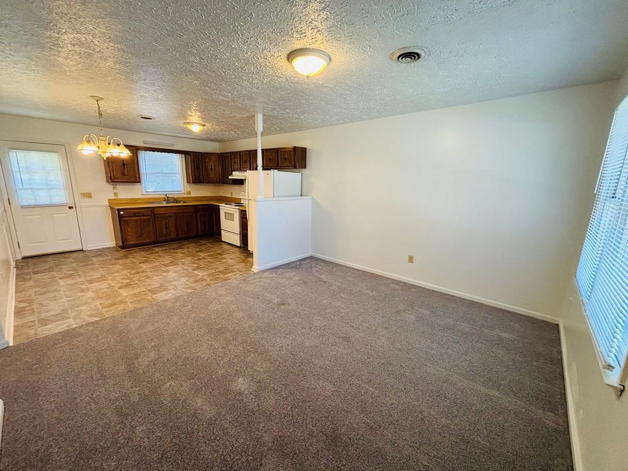 1530 Pine St #A - Photo 2 of 15