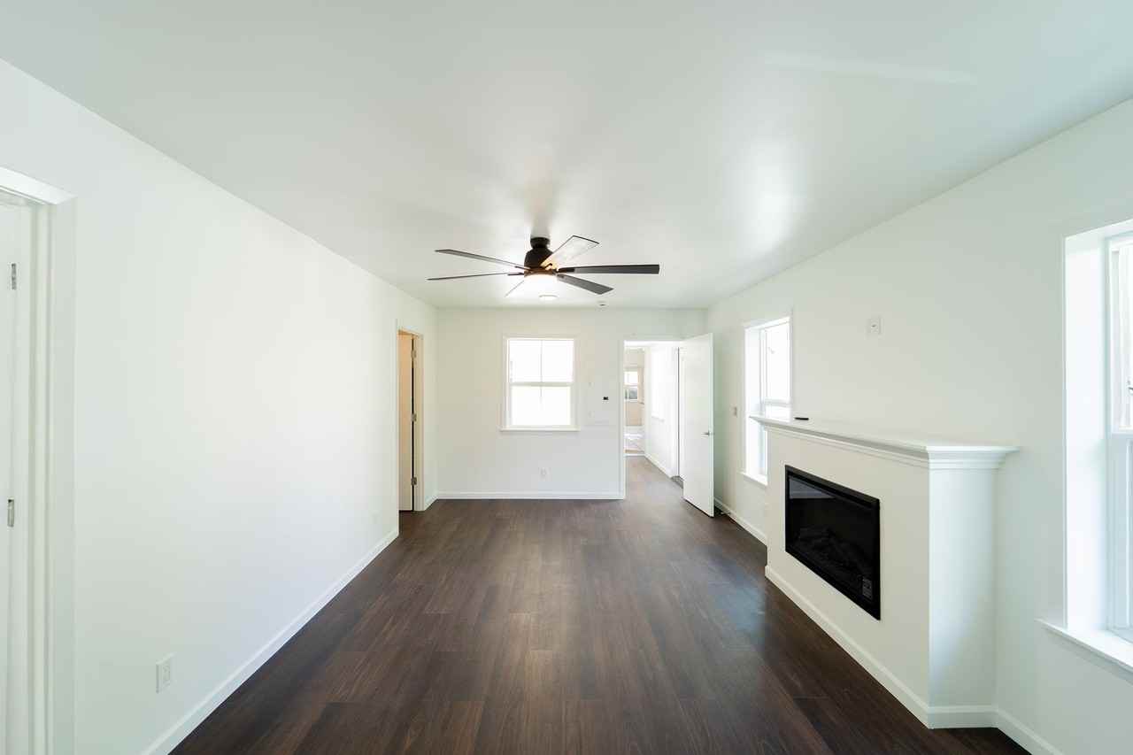 7780 Sw Brentwood St - Photo 6 of 50