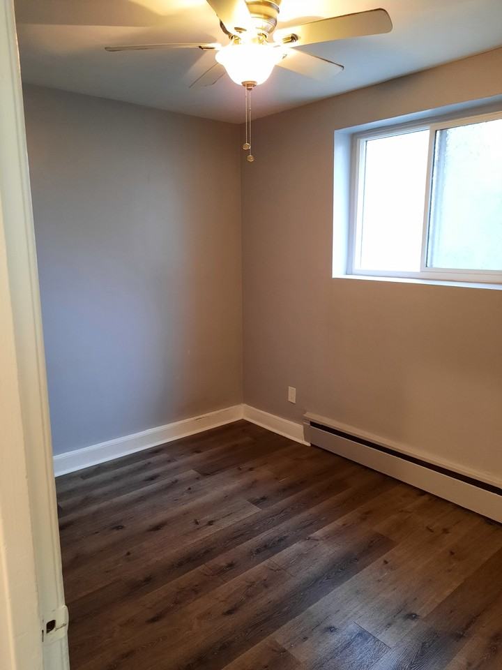 315 Kent St #1 - Photo 2 of 11