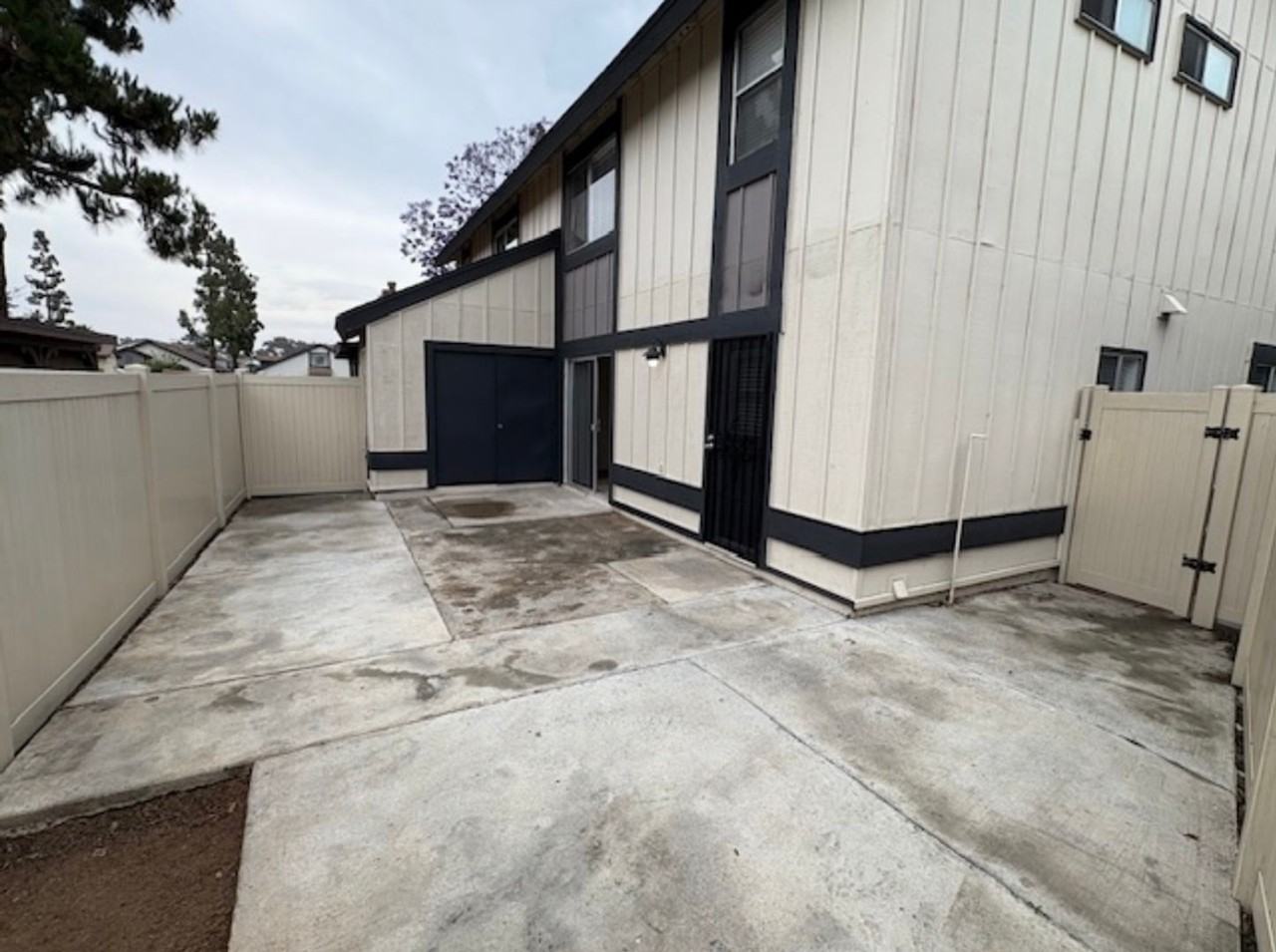 1680 Oro Vista Rd #183 - Photo 6 of 8