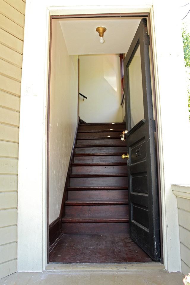 2726 2724, 2726 NE Everett - Photo 3 of 15