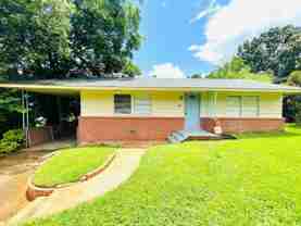 415 Forest Hills Dr - Photo 1 of 1