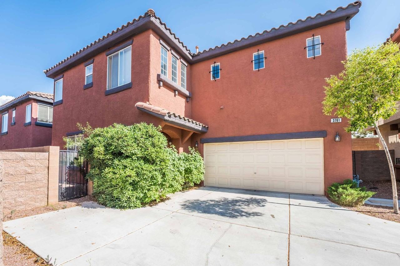 3761 Corpolo Ave - Photo 2 of 27