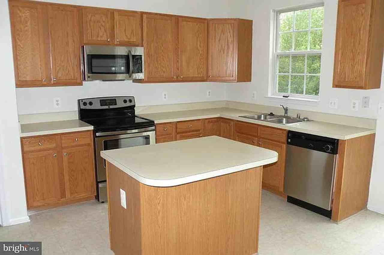 1 Puller Pl - Photo 2 of 18