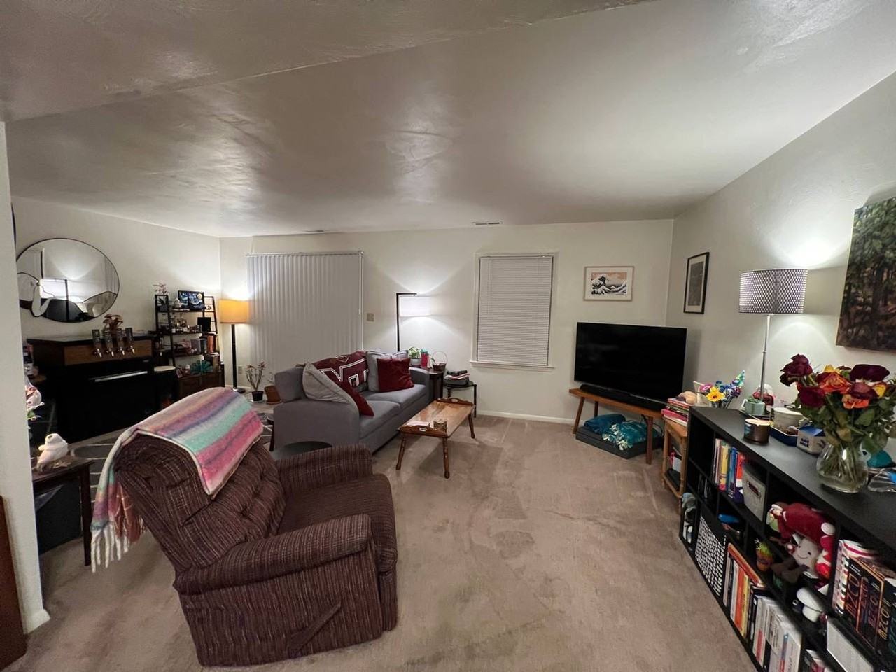 2800 Newton Ct - Photo 5 of 17