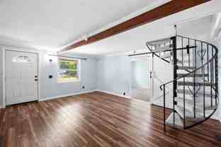 1504 E Queen Ave - Photo 1 of 1
