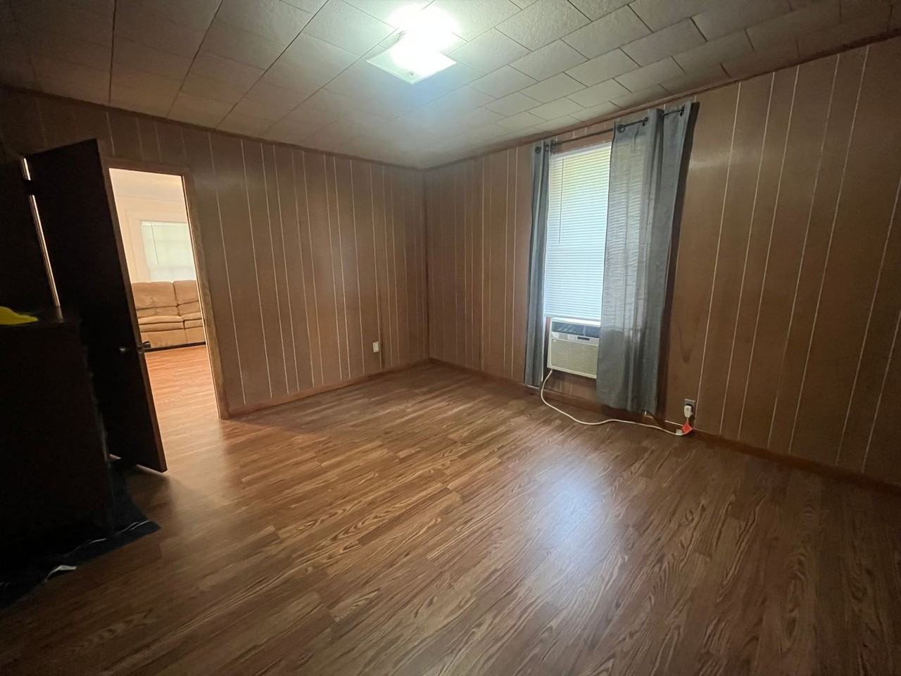 255 Ne Peachtree St - Photo 7 of 11