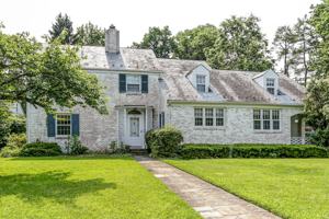 featured image of 384 N 26th St