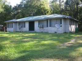 featured image of 2105 Robin St