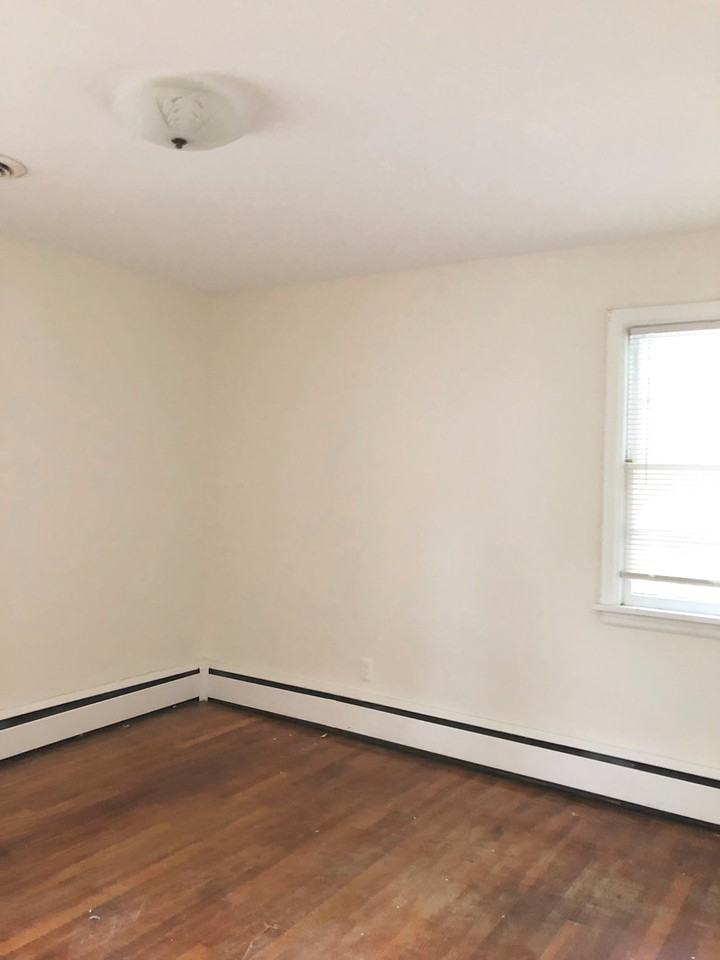 6810 Edmonstone Ave - Photo 7 of 10